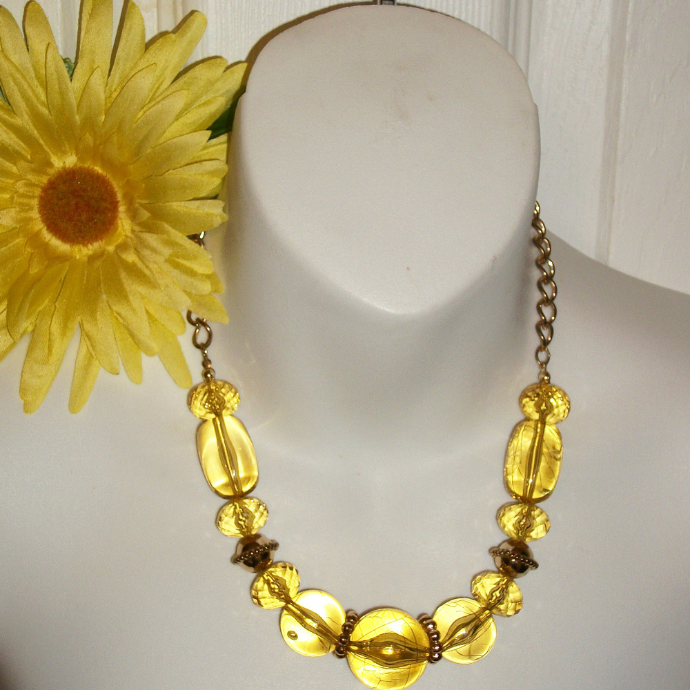 Yellow & Gold Bead Statement Necklace 18"